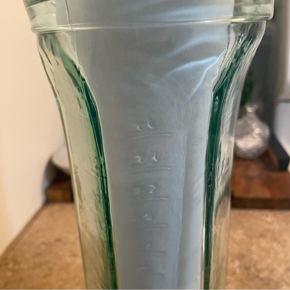 26oz Amici Measuring Jar - Picture 6 of 11